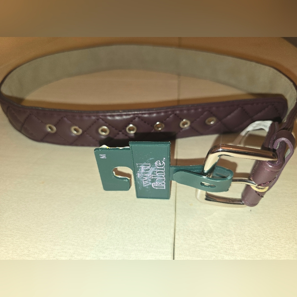 Wild Fable Men's Soft Quilted Brown Leather Belt, Brand New, Size Medium - Picture 3 of 6